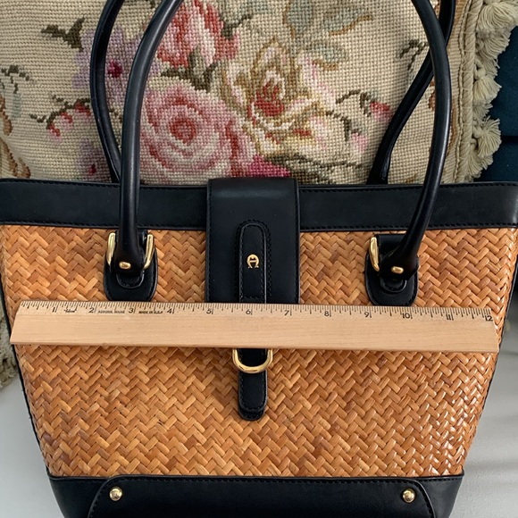 Etienne Aigner Elegant Black Leather and Tan Straw Tote Bag - Picture 9 of 14